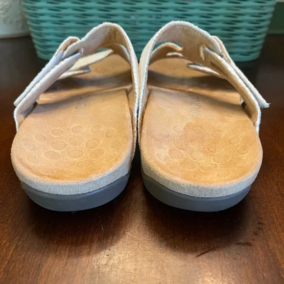 Vionic slip on sandals - Picture 6 of 8